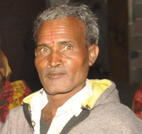 लोहे की चद्दर गले में धंसने से एक की मौत, पानी पीने उठे युवक के गले को चीरती हुई निकली चादर