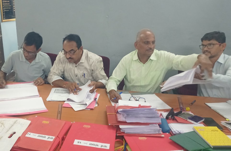 4 सितंबर को मिलेंगे चुनाव चिन्ह 