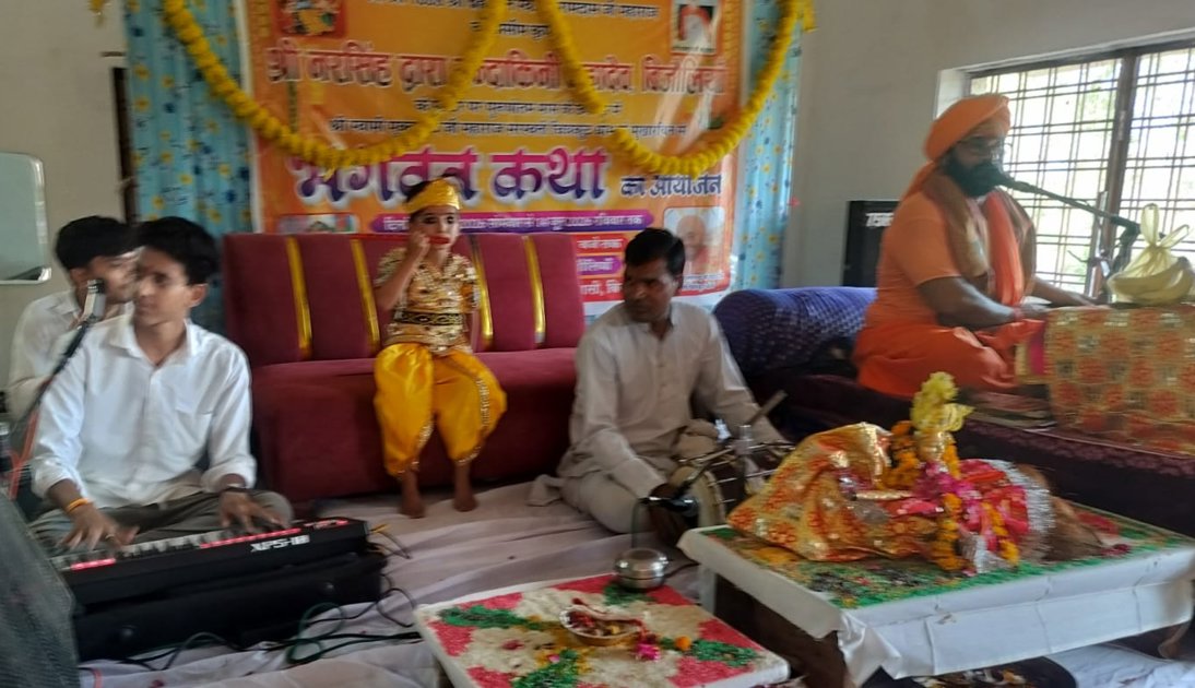 श्रीकृष्ण जन्मोत्सव की झांकी बनी आकर्षण का केंद्र