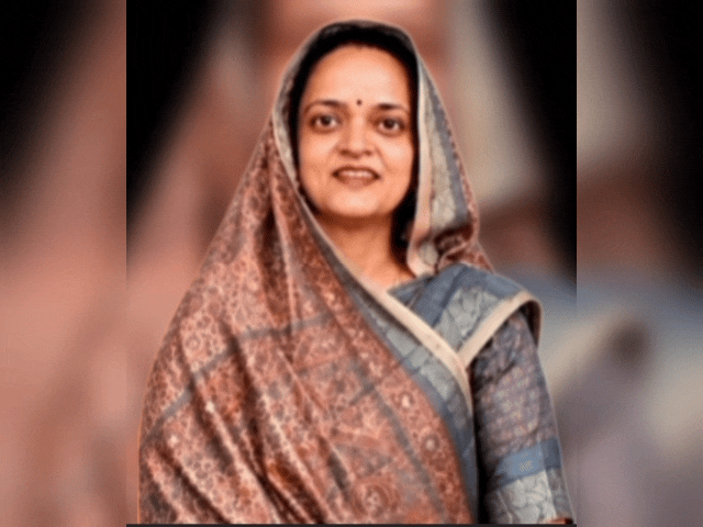 भाजपा से स्नेहा तिवारी तो कांग्रेस से भूमिका सुवालका अधिकृत प्रत्याशी, 13 के जादुई आंकड़े ने बढ़ाई सियासी हलचल